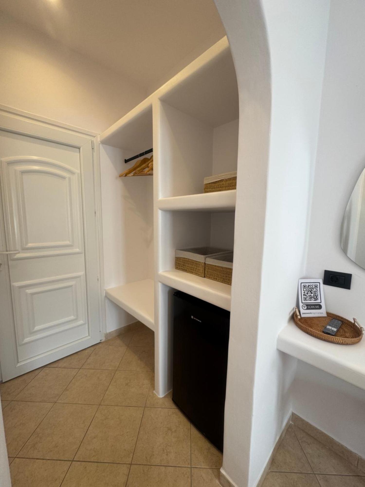 Eleni'S Rooms Antiparos Town Exterior foto